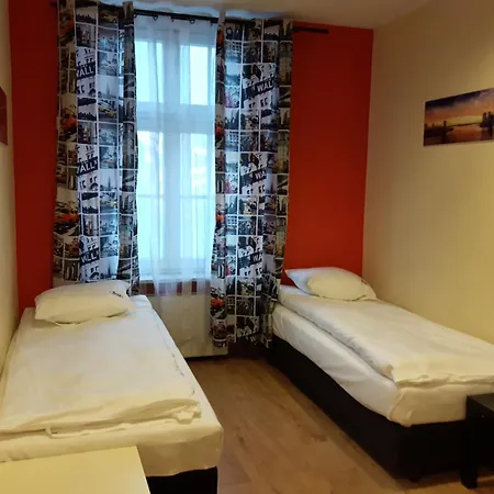 3 Hostel