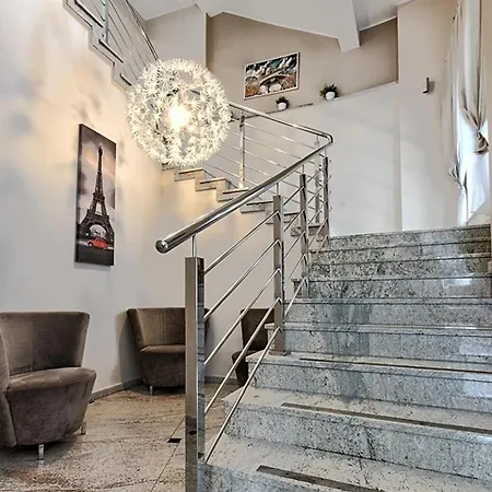 3 旅馆 格但斯克