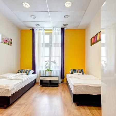Hostal 3