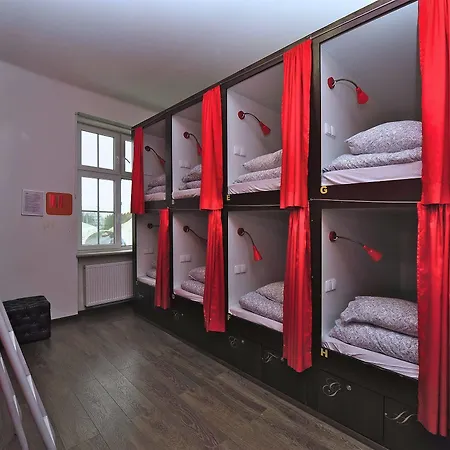 Hostal 3